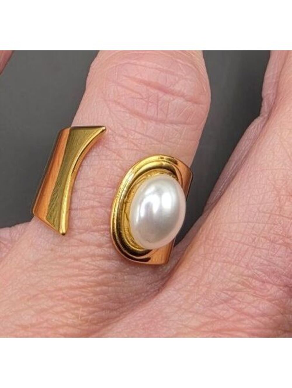 18K Gold Plated Faux Pearl Open Ring Size 7 Stainless Steel